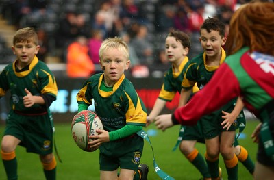 160917 - Ospreys v Munster - GuinnessPro12 - Half Time tag rugby at The Ospreys 