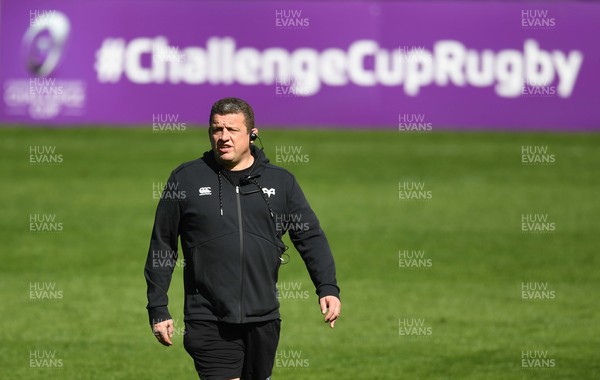 030421 - Ospreys v Newcastle Falcons - European Rugby Challenge Cup - Ospreys head coach Toby Booth