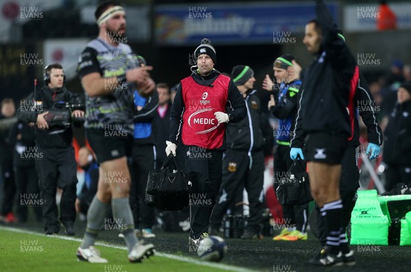 171217 - Ospreys v Northampton Saints - European Rugby Champions Cup - Chris Towers