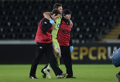 180115 - Ospreys v Northampton Saints - European Rugby Champions Cup -Ben Foden of Northampton leaves the field with an injury