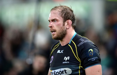 180115 - Ospreys v Northampton Saints - European Rugby Champions Cup -Alun Wyn Jones of Ospreys