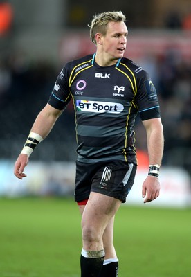 180115 - Ospreys v Northampton Saints - European Rugby Champions Cup -Hanno Dirksen of Ospreys