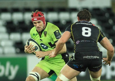 180115 - Ospreys v Northampton Saints - European Rugby Champions Cup -Christian Day of Northampton takes on Tyler Ardron of Ospreys 