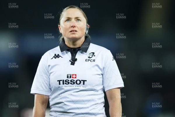 120124 - Ospreys v USAP - EPCR Challenge Cup - Assistant Referee Aimee Barrett-Theron