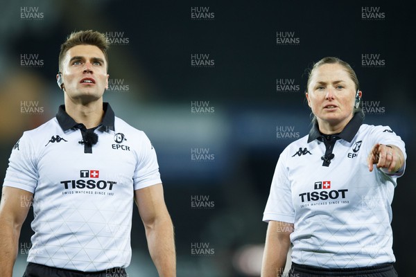 120124 - Ospreys v USAP - EPCR Challenge Cup - Referee Morné Ferreira and Assistant Referee Aimee Barrett-Theron