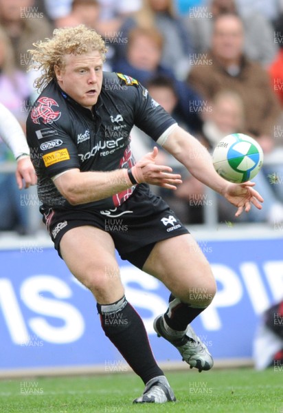 18.10.08 - Ospreys v Perpignan - Heineken Cup - Ospreys Duncan Jones. 