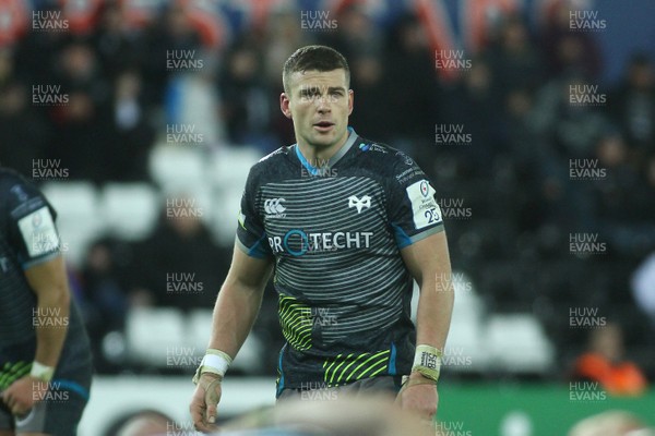 061219 - Ospreys v Racing 92 - European Rugby Champions Cup - Scott Williams of Ospreys