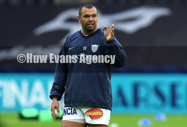 150122 - Ospreys v Racing 92 - European Rugby Champions Cup - Kurtley Beale of Racing 92 during the warm up