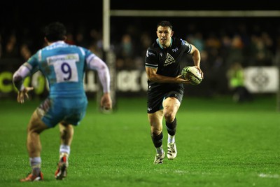 060424 - Ospreys v Sale Sharks - European Rugby Challenge Cup - Owen Watkin of Ospreys 