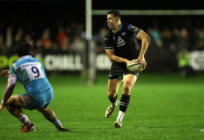 060424 - Ospreys v Sale Sharks - European Rugby Challenge Cup - Owen Watkin of Ospreys 