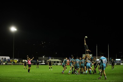 060424 - Ospreys v Sale Sharks - European Rugby Challenge Cup - Adam Beard of Ospreys wins the line out