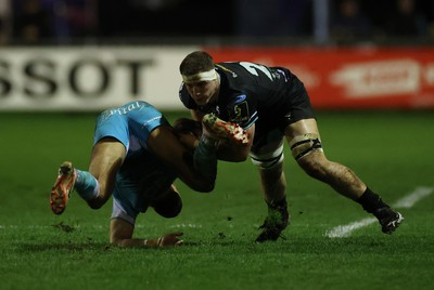 060424 - Ospreys v Sale Sharks - European Rugby Challenge Cup - Morgan Morse of Ospreys 