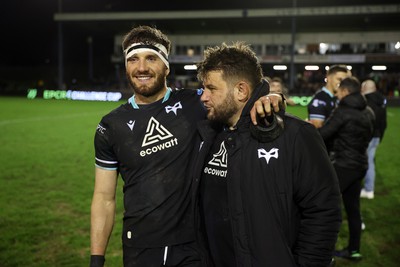 060424 - Ospreys v Sale Sharks - European Rugby Challenge Cup - Owen Williams and Tom Botha of Ospreys celebrate at full time