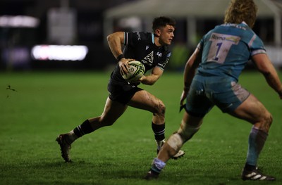 060424 - Ospreys v Sale Sharks - European Rugby Challenge Cup - Reuben Morgan-Williams of Ospreys 