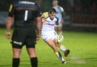 071114 - Ospreys v Saracens - LV= Cup -Sam Davies of Ospreys kicks at goal