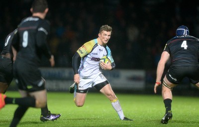 071114 - Ospreys v Saracens - LV= Cup -Aled Jenkins of Ospreys gets into space