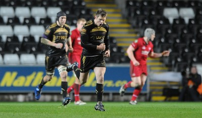 02.04.10 - Ospreys v Scarlets - Magners League - Dan Biggar of Ospreys celebrates his second half drop goal. 