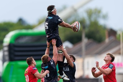090526 - Ospreys v Scarlets - United Rugby Championship - Ryan Smith of Ospreys goes up to claim a re-start