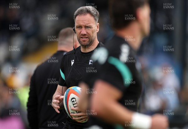 090526 - Ospreys v Scarlets - United Rugby Championship - Ospreys Head Coach Mark Jones 
