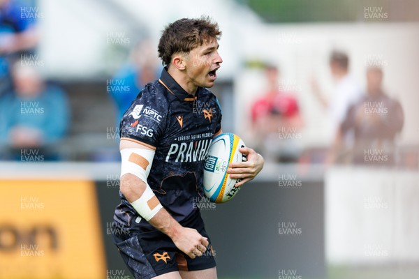 090526 - Ospreys v Scarlets - United Rugby Championship - Dan Edwards of Ospreys celebrates after scoring a try