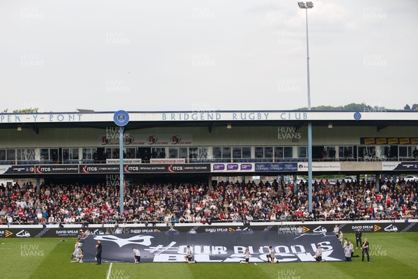 090526 - Ospreys v Scarlets - United Rugby Championship - Ospreys 'Our Blood is Black' banner before the match