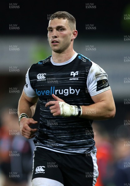 180519 - Ospreys v Scarlets - European Champions Cup Play off - George North of Ospreys