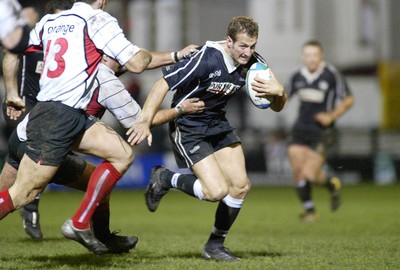 160104Neath Swansea Ospreys v Toulouse  Ospreys Stefan Terblanche tests the Toulouse defence  