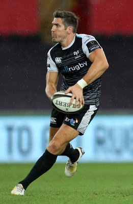 080918 - Ospreys v Toyota Cheetahs - Guinness PRO14 - James Hook of Ospreys