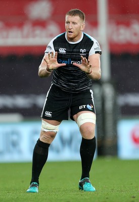 080918 - Ospreys v Toyota Cheetahs - Guinness PRO14 - Bradley Davies of Ospreys