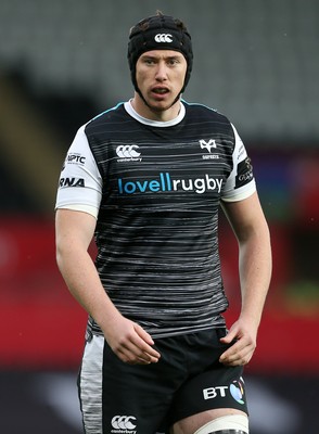 080918 - Ospreys v Toyota Cheetahs - Guinness PRO14 - Adam Beard of Ospreys