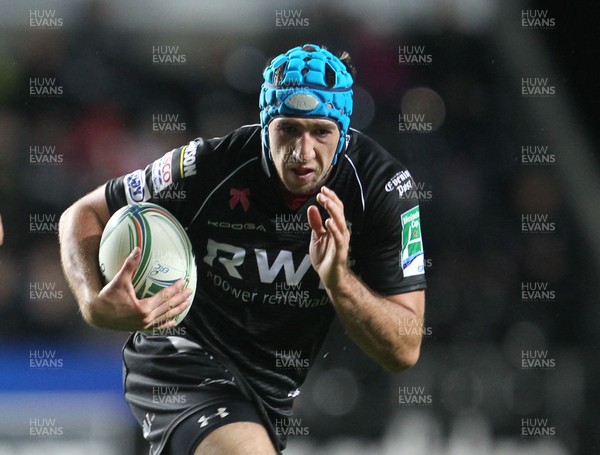 121012 Ospreys v TrevisoOspreys' Justin Tipuric