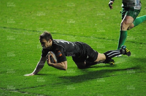 130413 - Ospreys v Treviso - RaboDirect PRO12 -Dan Biggar of Ospreys scores try 