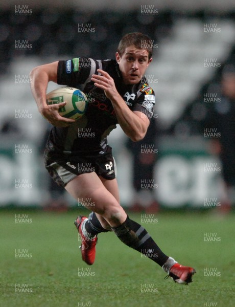 07.12.07 - Ospreys v Ulster - Heineken Cup - Ospreys' Shane Williams 