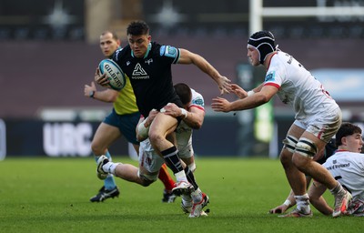 180224 - Ospreys v Ulster - United Rugby Championship - Reuben Morgan-Williams of Ospreys makes a break