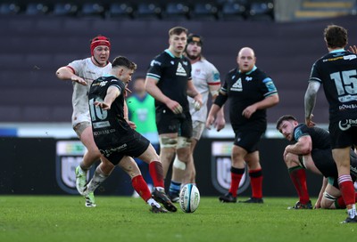 180224 - Ospreys v Ulster - United Rugby Championship - Dan Edwards of Ospreys kicks a drop goal in the last seconds of the game to win the match