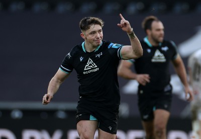 180224 - Ospreys v Ulster - United Rugby Championship - Dan Edwards of Ospreys celebrates kicking a drop goal in the last seconds of the game to win the match