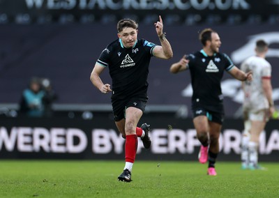 180224 - Ospreys v Ulster - United Rugby Championship - Dan Edwards of Ospreys celebrates kicking a drop goal in the last seconds of the game to win the match