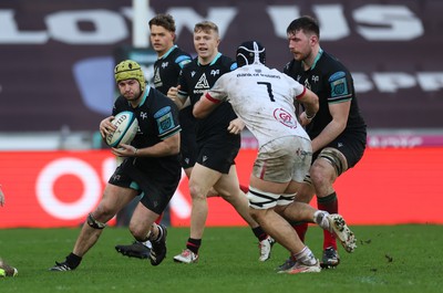 180224 - Ospreys v Ulster, United Rugby Championship - Harri Deaves of Ospreys takes on Marcus Rea of Ulster