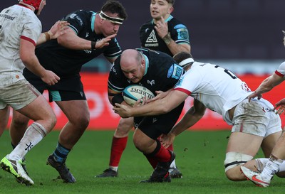 180224 - Ospreys v Ulster, United Rugby Championship - Rhys Henry of Ospreys takes on Dave Shanahan of Ulster