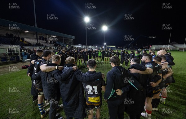 280226 - Ospreys v Ulster Rugby, United Rugby Championship - Ospreys huddle up at the end of the match