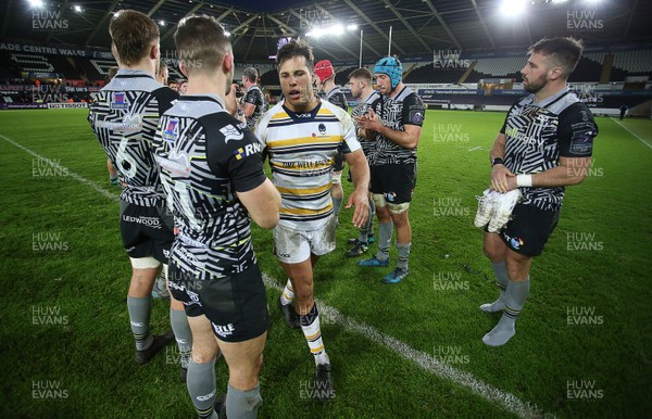 120119 - Ospreys v Worcester Warriors - European Rugby Challenge Cup - Dean Hammond of Worcester Warriors at full time
