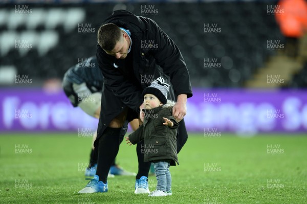 301118 - Ospreys v Zebre - Guinness PRO14 - Scott Williams of Ospreys with son Seb at the end of the game