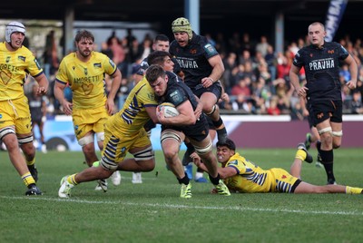 111025 - Ospreys v Zebre Parma - United Rugby Championship - James Ratti of Ospreys gets over the line to score a try