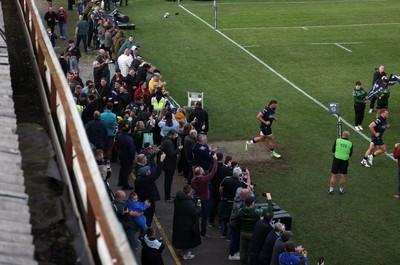 111025 - Ospreys v Zebre Parma - United Rugby Championship - Gareth Thomas of Ospreys goes on for the second half