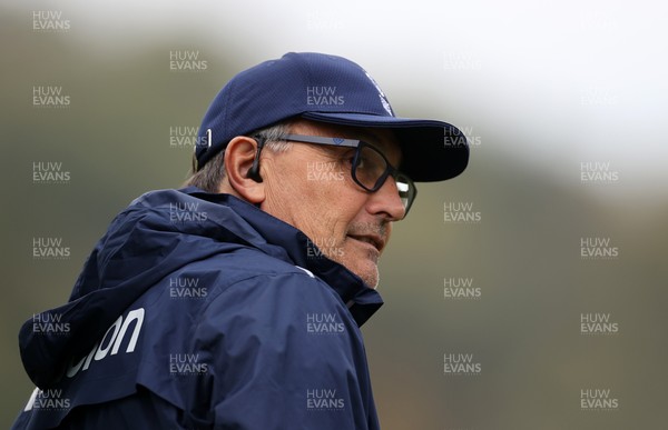 111025 - Ospreys v Zebre Parma - United Rugby Championship - Zebre Parma Head Coach Massimo Brunello 