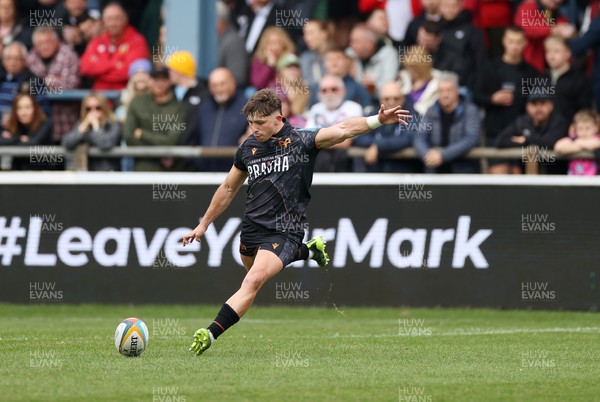 111025 - Ospreys v Zebre Parma - United Rugby Championship - Dan Edwards of Ospreys kicks the conversion