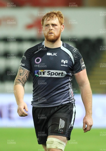 280315 - Ospreys v Zebre - GuinnessPro12 -Dan Baker of Ospreys