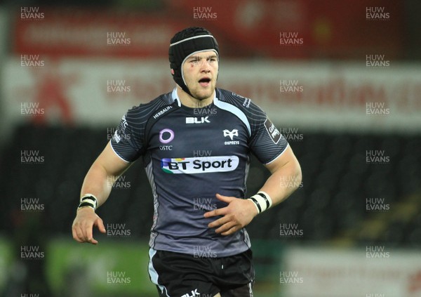 280315 - Ospreys v Zebre - GuinnessPro12 -Dan Lydiate of Ospreys