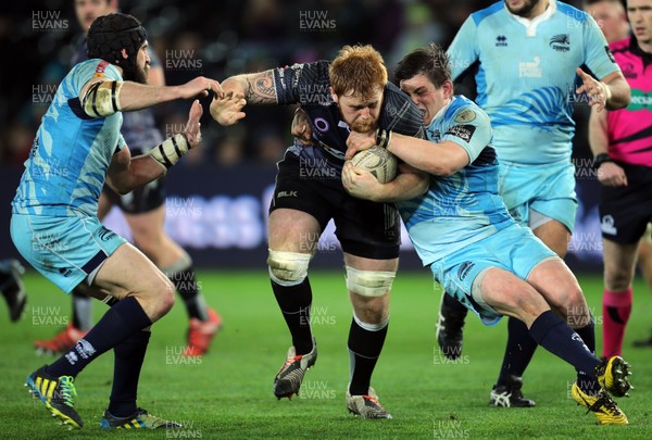 280315 - Ospreys v Zebre Rugby, Guinness PRO12 - Ospreys Dan Baker charges through the Zebre defence