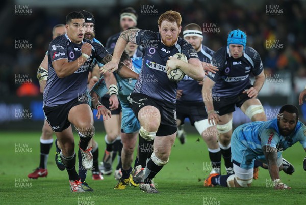 280315 - Ospreys v Zebre Rugby, Guinness PRO12 - Ospreys Dan Baker charges towards the try line